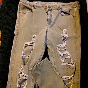 American Eagle Women’s Jeggins with holes